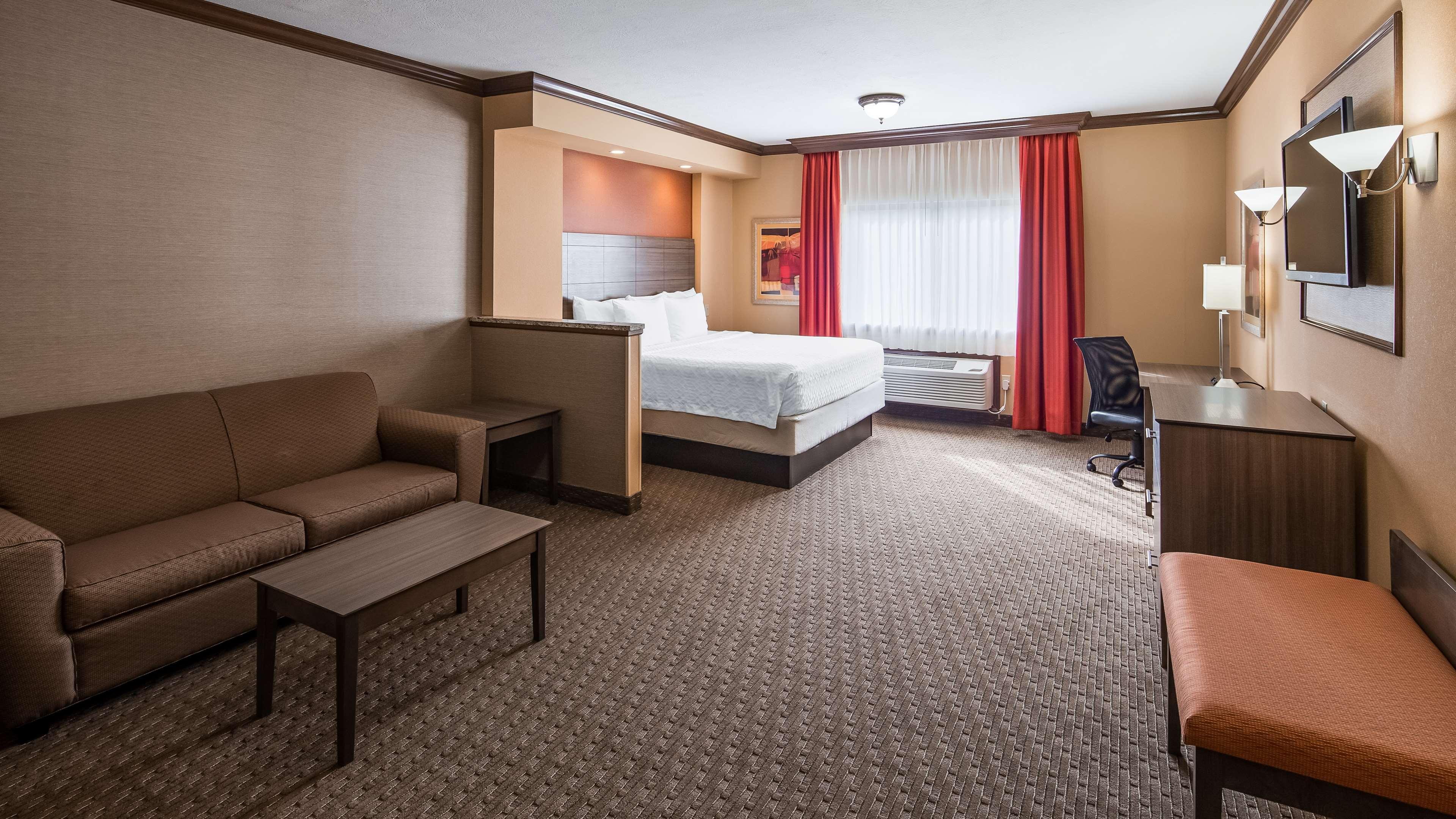Best Western Plus North Canton Inn & Suites Exterior foto