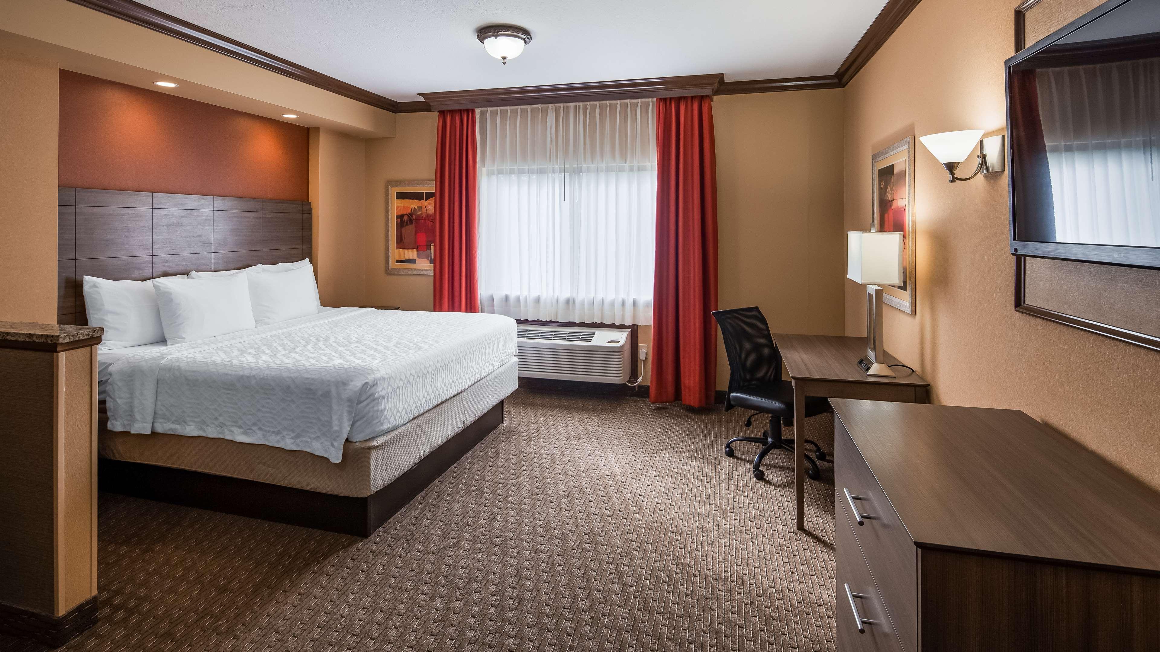 Best Western Plus North Canton Inn & Suites Exterior foto