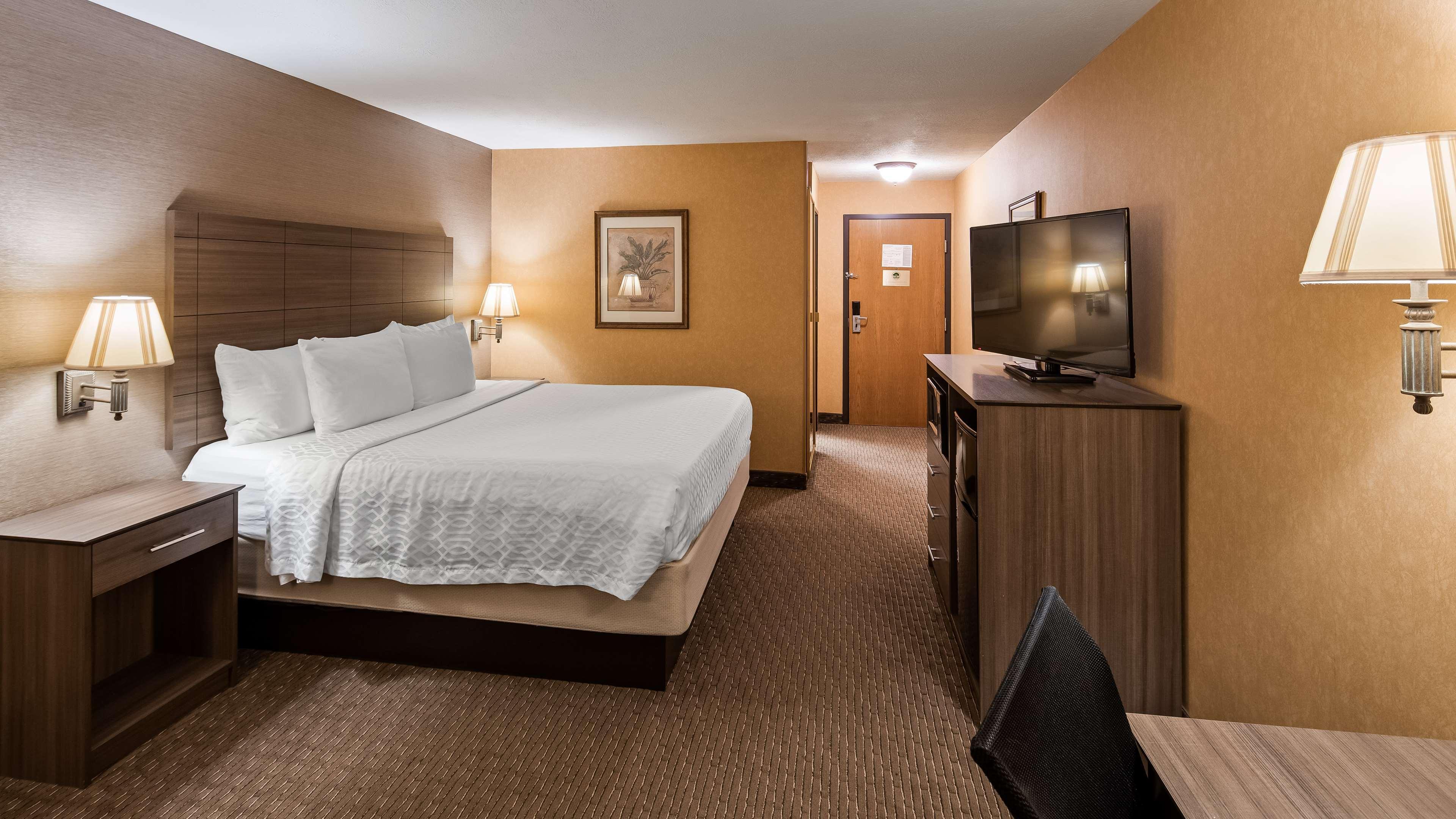 Best Western Plus North Canton Inn & Suites Exterior foto