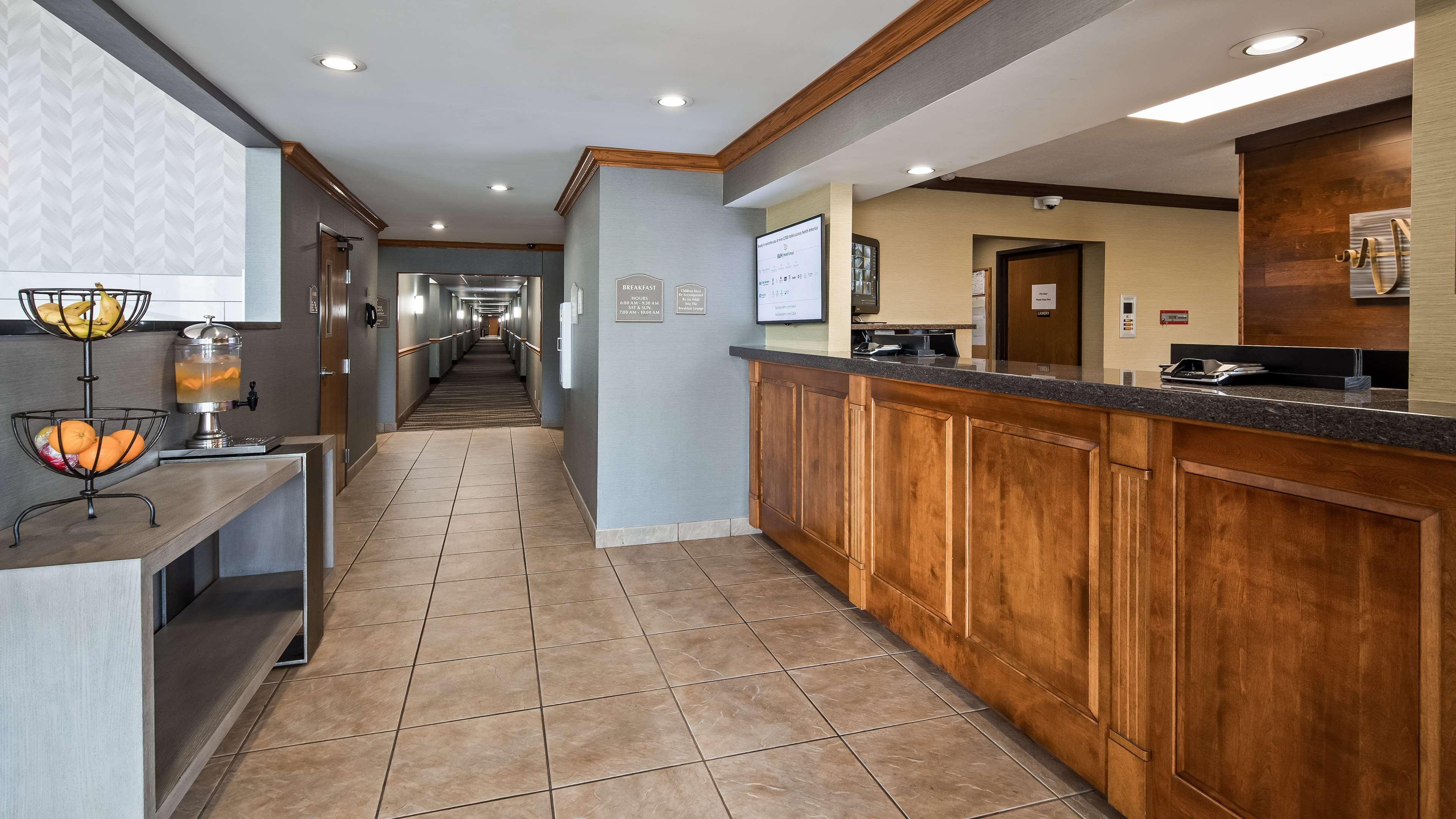 Best Western Plus North Canton Inn & Suites Exterior foto